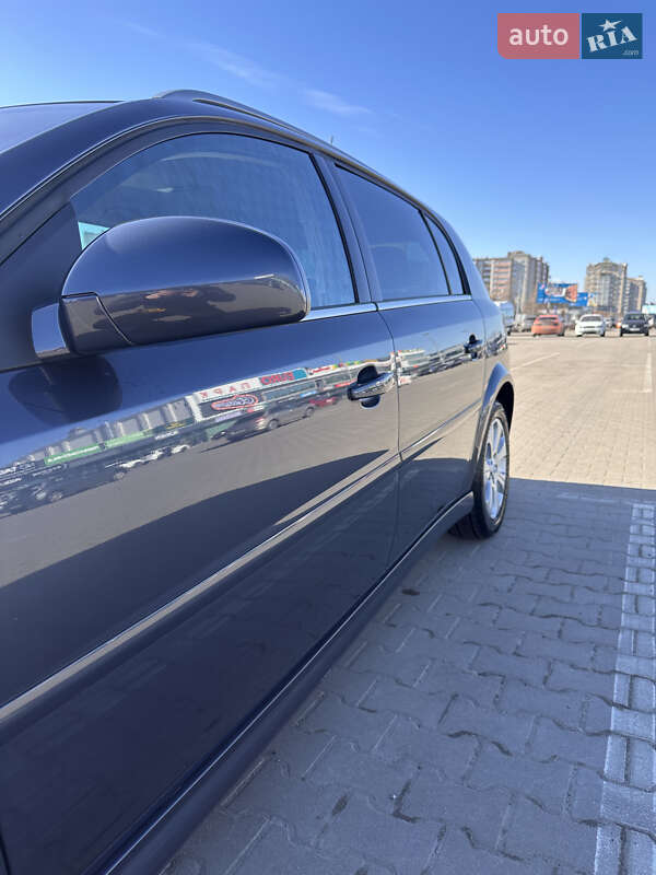 Хэтчбек Opel Signum 2008 в Святопетровское фото 7 Хэтчбек Opel Signum 2008 в Святопетровское