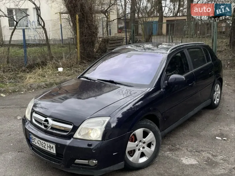 Opel Signum 2003