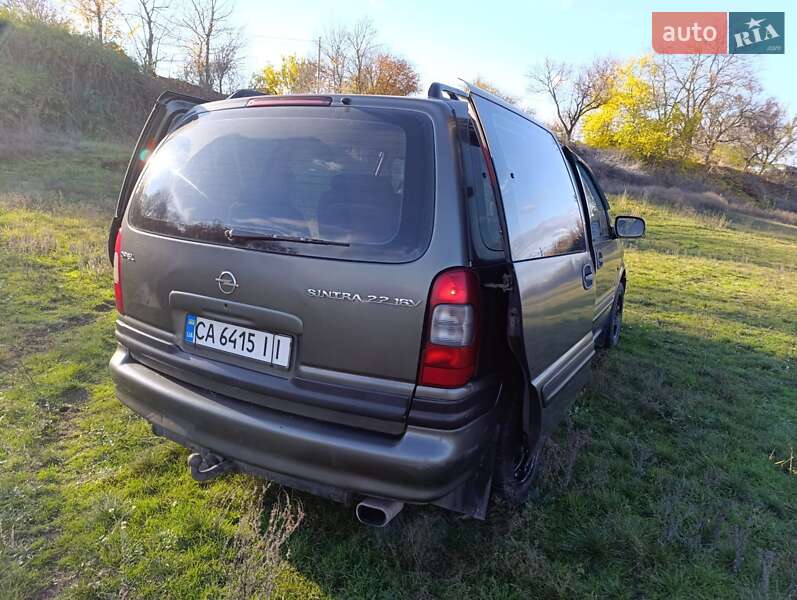 Opel Sintra 1997 Opel Sintra 1997