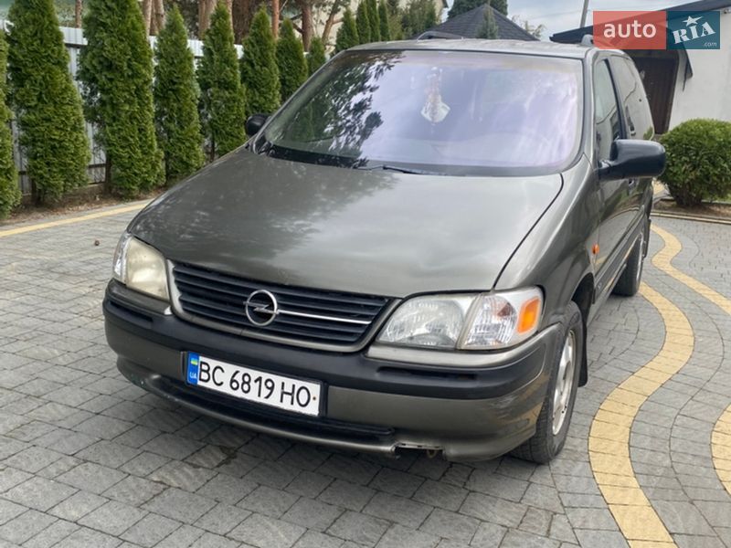 Opel Sintra 1997