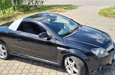 Кабриолет Opel Tigra 2004 в Днепре