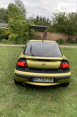 Купе Opel Tigra 1997 в Кременчуці