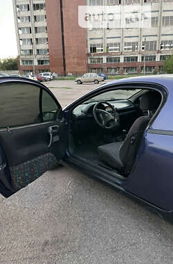 Купе Opel Tigra 1995 в 