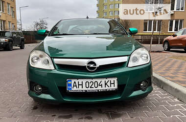 Кабриолет Opel Tigra 2005 в Киеве