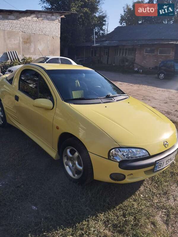 Купе Opel Tigra 1996 в Лубнах