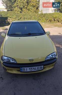 Купе Opel Tigra 1996 в Лубнах