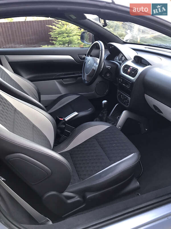 Кабриолет Opel Tigra 2007 в Теребовле