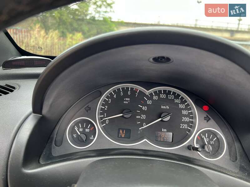 Кабриолет Opel Tigra 2005 в Ивано-Франковске