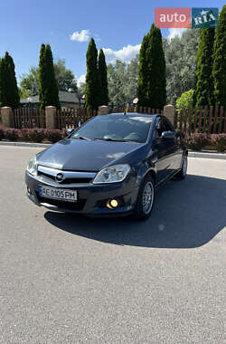 Кабриолет Opel Tigra 2009 в Днепре