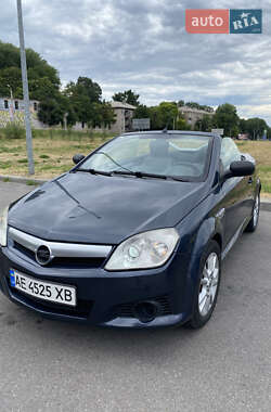 Кабриолет Opel Tigra 2006 в Каменском