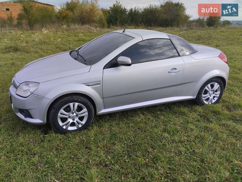 Кабріолет Opel Tigra 2005 в Львові