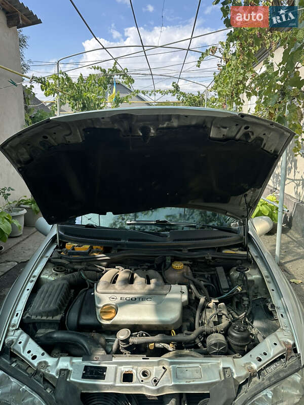 Купе Opel Tigra 2000 в Одесі