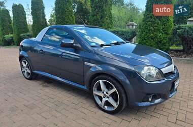 Кабриолет Opel Tigra 2006 в 