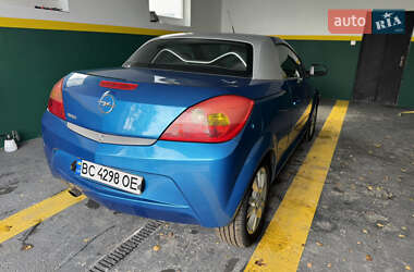Кабриолет Opel Tigra 2005 в 