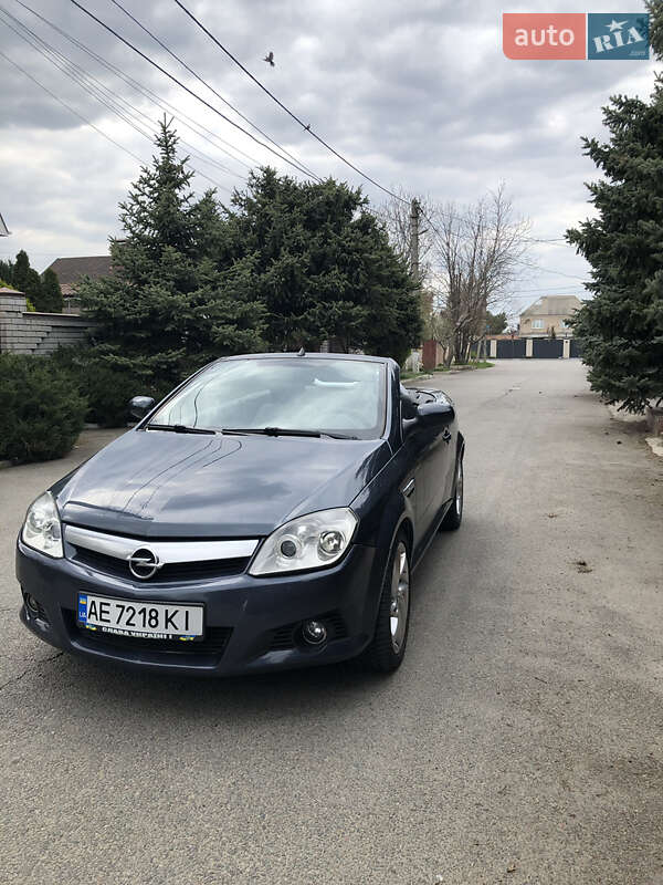 Кабріолет Opel Tigra 2006 в Дніпрі