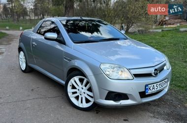 Кабриолет Opel Tigra 2004 в Киеве