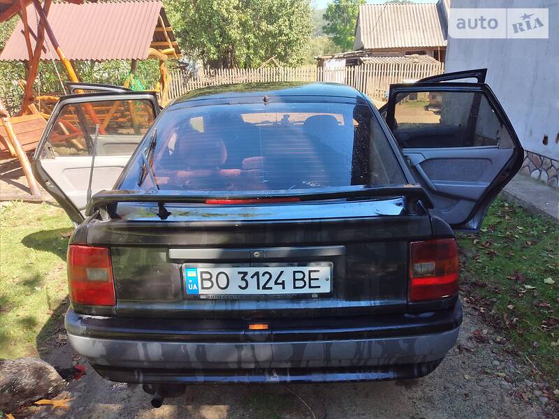 Opel Vectra A B
