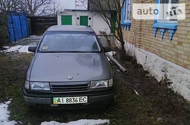 Хэтчбек Opel Vectra A 1990 в Киеве