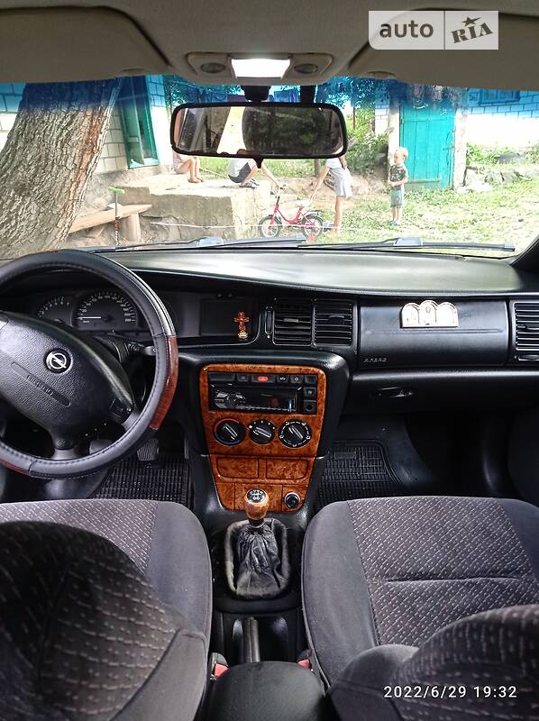 Opel Vectra B