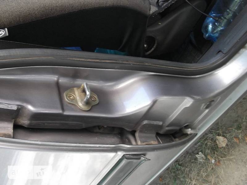 Седан Opel Vectra 1989 в Киеве