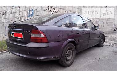 Хэтчбек Opel Vectra 1997 в Киеве