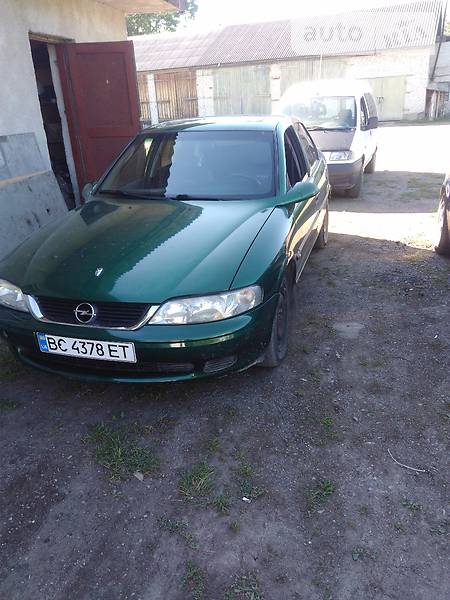 Седан Opel Vectra 1996 в Самборе