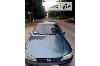 Хэтчбек Opel Vectra 1998 в Краматорске