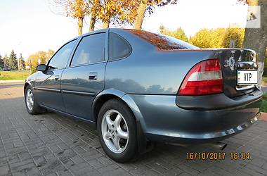 Седан Opel Vectra 1998 в Ровно