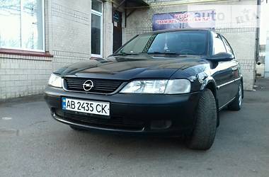 Седан Opel Vectra 1998 в Тульчине
