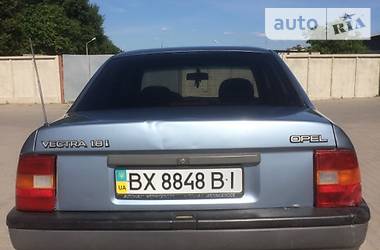 Седан Opel Vectra 1991 в Хмельницком