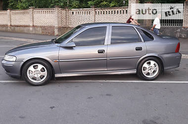 Седан Opel Vectra 2001 в Виннице