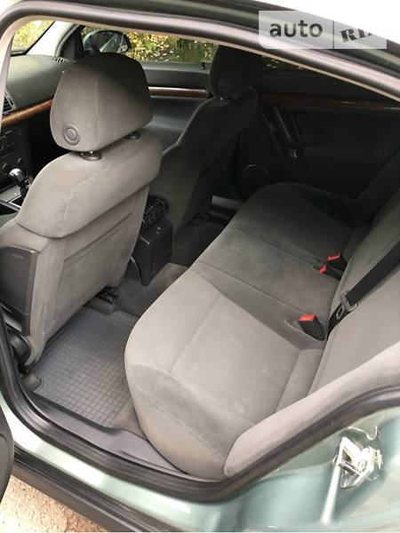 Седан Opel Vectra 2004 в Врадиевке