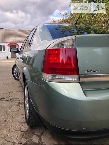 Седан Opel Vectra 2004 в Врадиевке