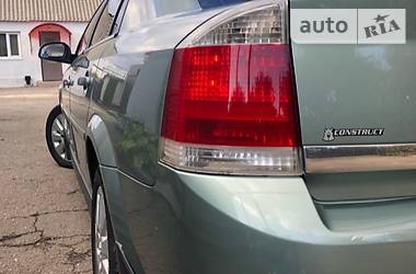 Седан Opel Vectra 2004 в 
