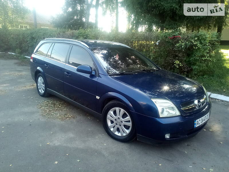 Універсал Opel Vectra 2004 в Нововолинську