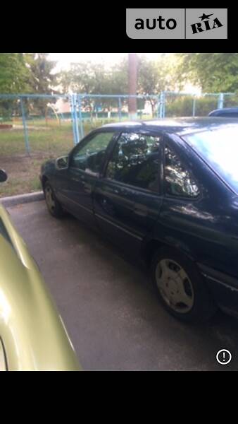 Седан Opel Vectra 1991 в Харкові