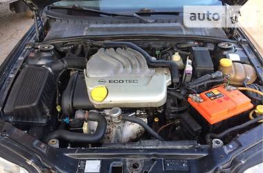 Седан Opel Vectra 1996 в 