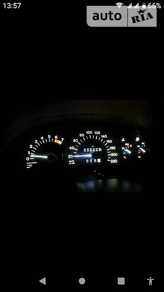 Седан Opel Vectra 1990 в Каневі