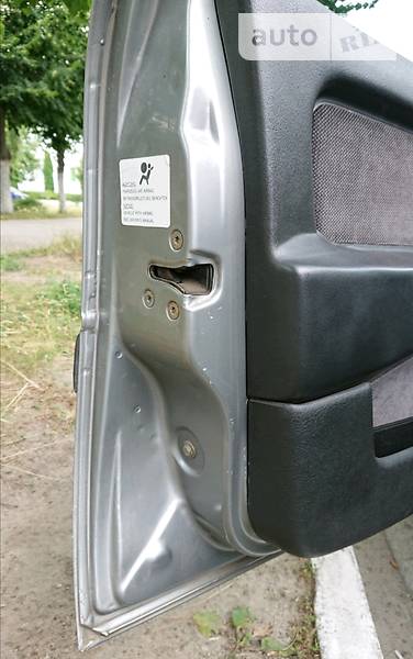 Седан Opel Vectra 1990 в Каневі