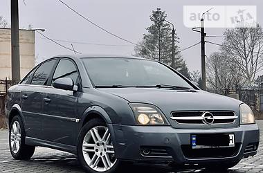 Хэтчбек Opel Vectra 2004 в Одессе