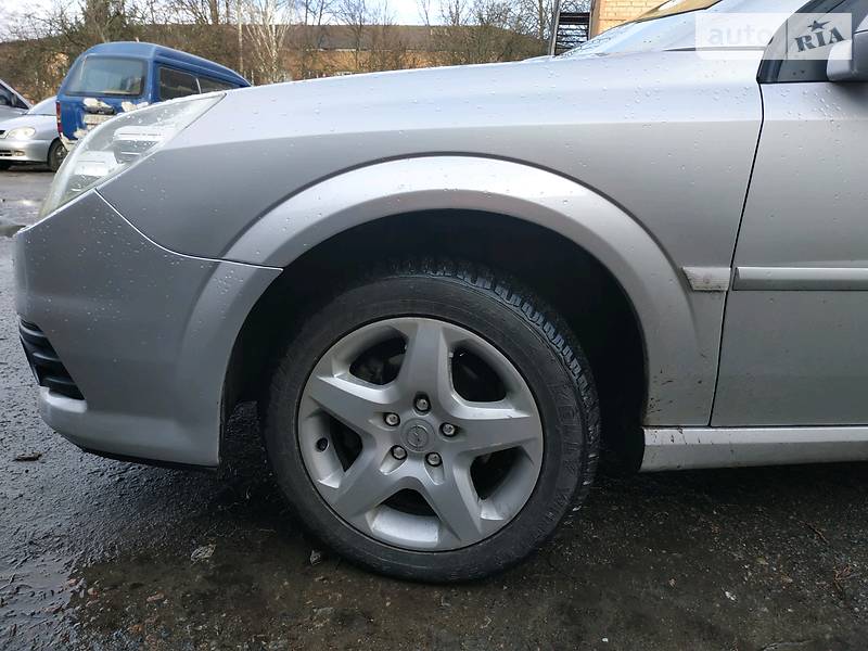 Седан Opel Vectra 2006 в Білій Церкві