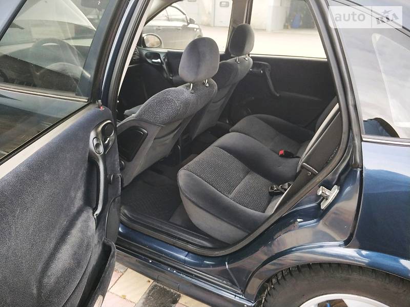 Седан Opel Vectra 2000 в Болехові