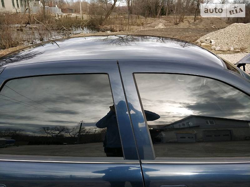 Седан Opel Vectra 2000 в Болехові