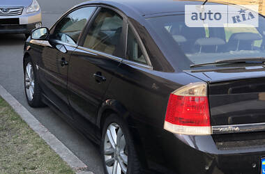 Хетчбек Opel Vectra 2007 в 