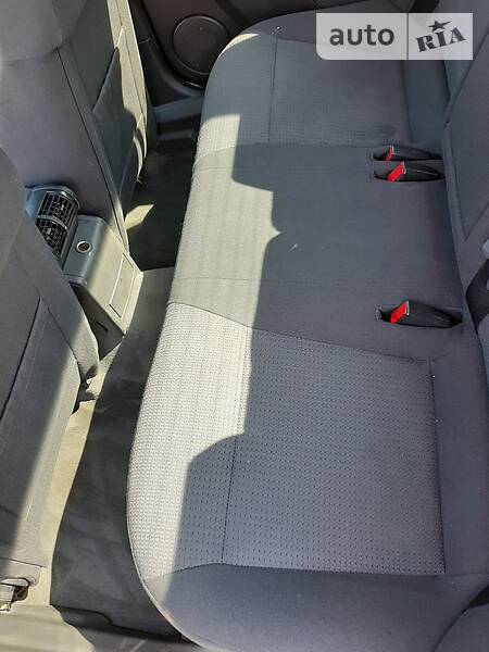 Седан Opel Vectra 2006 в Львові