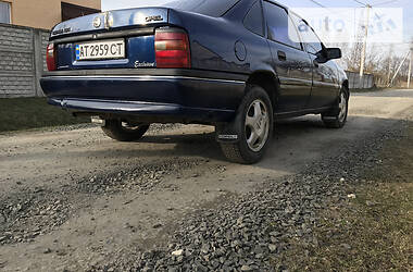 Седан Opel Vectra 1993 в Старой Выжевке