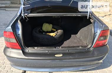 Седан Opel Vectra 1998 в  фото 14 Седан Opel Vectra 1998 в
