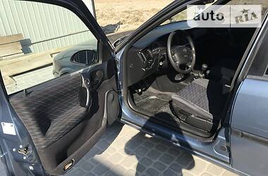 Седан Opel Vectra 1998 в  фото 18 Седан Opel Vectra 1998 в