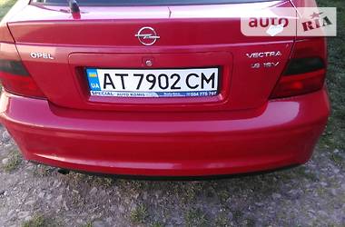 Хетчбек Opel Vectra 1999 в 