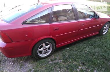 Хетчбек Opel Vectra 1999 в 